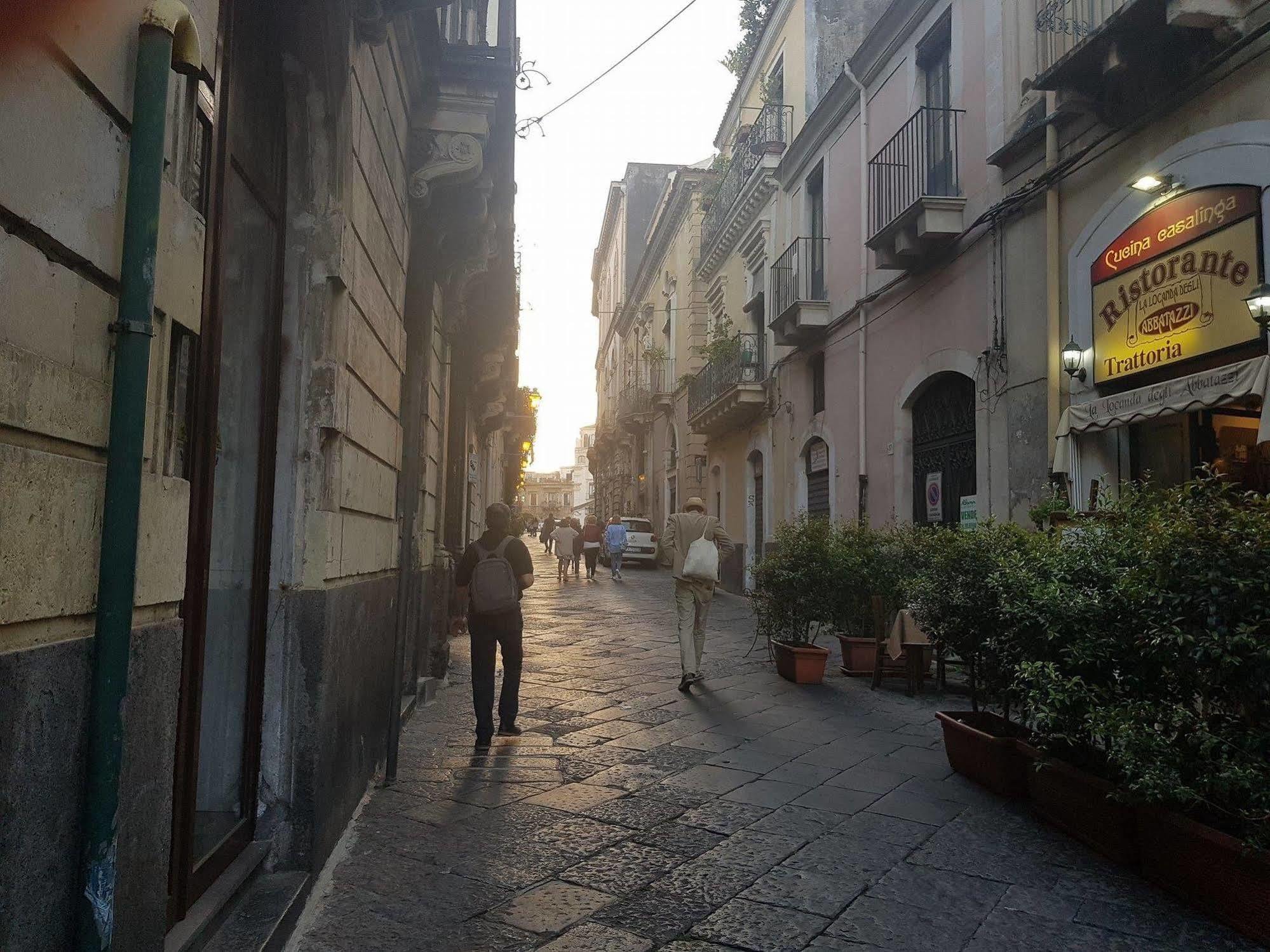 The Artists Bed & Breakfast Acireale Ngoại thất bức ảnh